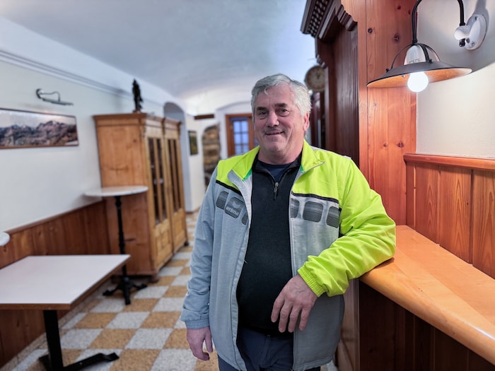 Alois Großbichler kämpft darum, sein Gasthaus an den Mann zu bringen.