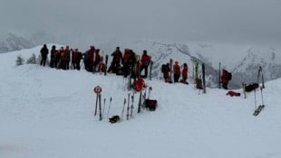 Die Einsatzkräfte in Alpbach mussten einen Wintersportler reanimieren.