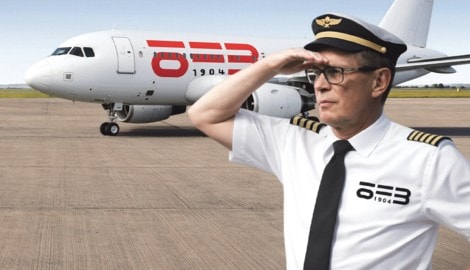 Teamchef Rangnick (re.) hat dem Abflug nach Amerika ein Quintett im Visier.