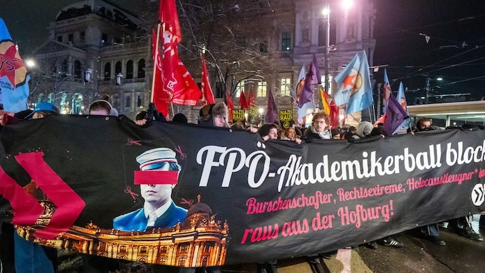 Auch in diesem Jahr ist wieder FPÖ-Prominenz unter den Ballgästen.