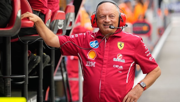 Ferrari-Teamchef Fred Vasseur hat nach den Tests in Bahrain leicht lachen.