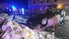 In Klam kam eine Alkolenkerin auf dem Dach zum Liegen.