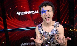 Cosmó vertritt Österreich im Mai beim 70. Eurovision Song Contest in Wien.