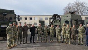 Soll das Militär für Burschen in Österreich weiterhin verpflichtend sein?