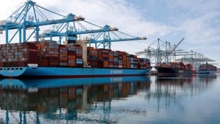 Mit dem Höchstgerichtsurteil fehlt der Regierung von US-Präsident Donald Trump die rechtliche ...