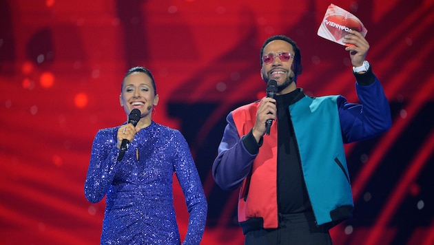 Das „Vienna Calling“-Moderatourenduo Alice Tumler und Cesár Sampson – auch hier gab es noch viel ...