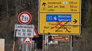 Am Kleinen Deutschen Eck wird seit Jahren gebaut. Pendler müssen ausweichen.