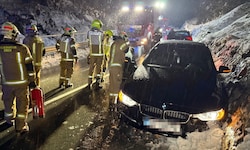 Eine Passantin entdeckte das Fahrzeug und setzte die Rettungskette in Gang.