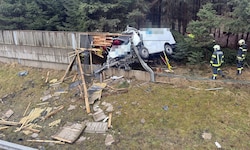 Für den Fahrer (38) kam jede Hilfe zu spät.