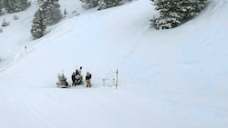 Mitarbeiter der Bergbahn fanden den Niederländer im Tiefschnee.