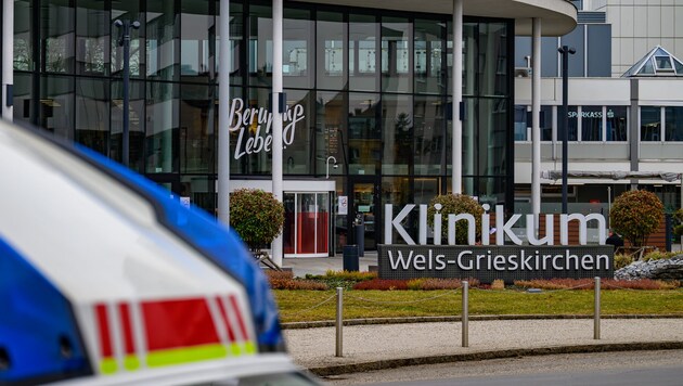 Im Klinikum Wels-Grieskirchen musste Jürgen Seiler notoperiert werden.