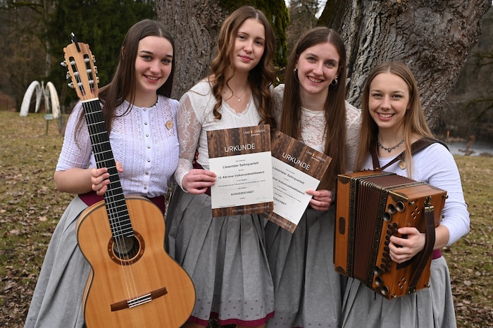 „Liesertaler Saitnquartett“ – aufg‘spielt und ausgezeichnet.