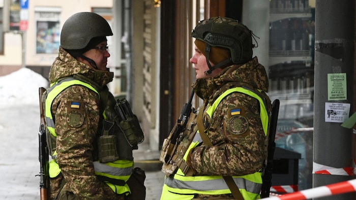 Sechs Sicherheitskräfte schweben nach dem Attentat noch in Lebensgefahr.