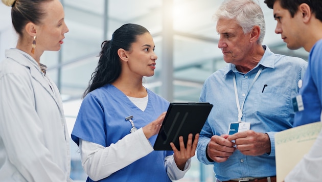 Im Alltag sind Medizinerinnen oft mit Frauenfeindlichkeit konfrontiert.