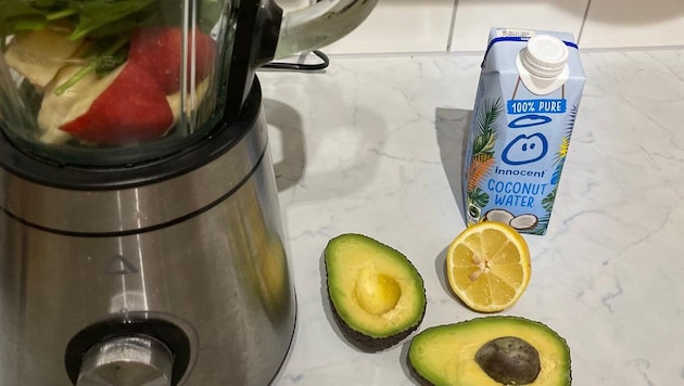 Ungesüßter Grüntee, getrocknete Früchte und Nüsse begleiten mich im Alltag. Mein Tipp gegen ...