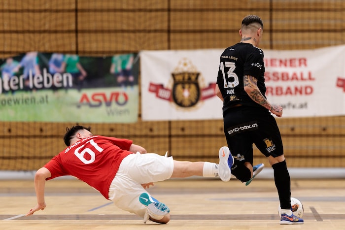 Futsal steht für heiße Action auf dem Parkett.