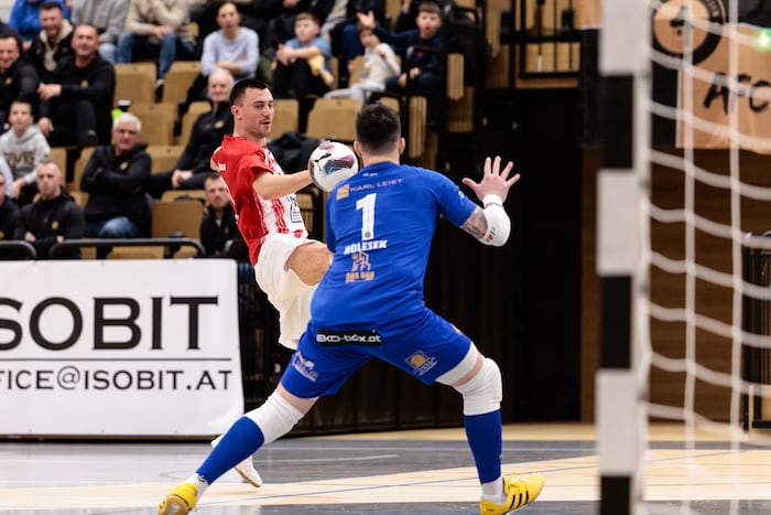 Andrej Vukovic traf dreimal, Stella Rossa verlore dennoch.