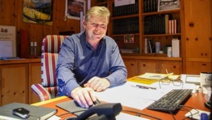 Die Feuerwehr bekommt ein neues Auto und die Krispler zahlen mit, wie Ortschef Martin Wallmann ...