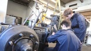 Österreichs Betriebe nehmen so wenige Lehrlinge wie noch nie auf (Symbolbild). 