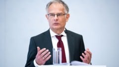 Der Finanzminister muss sparen, um das Budget zu sanieren – bei den Förderungen gibt es künftig ...