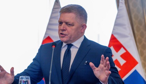 Der slowakische Ministerpräsident Robert Fico hat die Notstromlieferung an die Ukraine stoppen ...