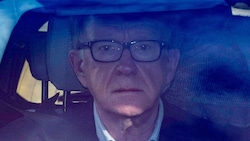 Mandelson wurde am Montag von den Behörden festgenommen. Der ehemalige Wirtschaftsminister gilt ...