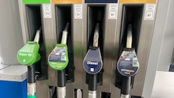Noch immer enorm teuer ist der Sprit an Österreichs Tankstellen – wie wird es wohl mit der ...
