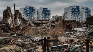 Viele kriegsgebeutelte Gegenden in der Ukraine hoffen auf ein baldiges Ende des Terrors.