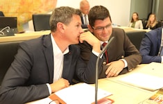 Tuscheln im Landtag wird nicht reichen – es braucht ein „klärendes Gespräch“ zwischen LH in spe ...