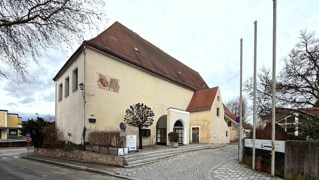 Der Verein „Haus der Verantwortung“ zeigt Interesse am ehemaligen Braunauer Stadttheater.