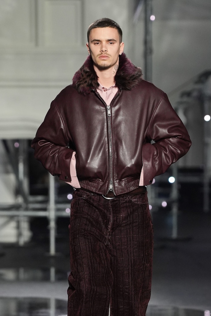 Romeo Beckham am Catwalk in London