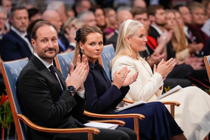 Wer wird in Zukunft in Norwegen regieren? Im Bild: Kronprinz Haakon, seine älteste Tochter ...
