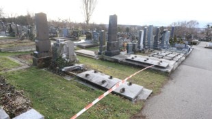 Der idyllisch gelegene Friedhof in Wien-Penzing wurde am Montag plötzlich zum Schauplatz einer ...