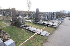 Der idyllisch gelegene Friedhof in Wien-Penzing wurde am Montag plötzlich zum Schauplatz einer ...