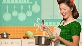 Romantisierte Vorstellungen vom Hausfrauen- und Mutterdasein verdecken Probleme unserer ...