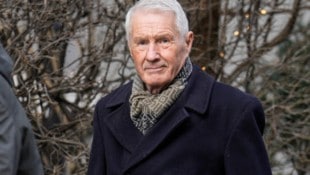 Norwegens Ex-Ministerpräsident Thorbjørn Jagland wurde in ein Krankenhaus eingeliefert.  