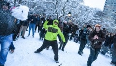 Die Schneeballschlacht im Washington Square Park