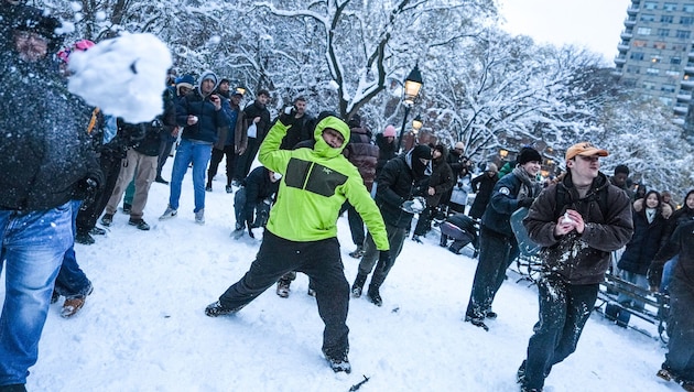 Die Schneeballschlacht im Washington Square Park