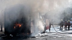 Mexiko brennt! Das Drogenkartell von Jalisco versetzt ein Land in Schrecken.