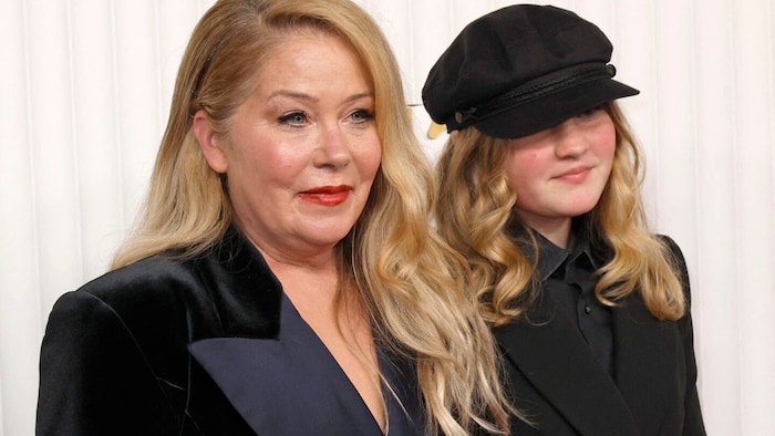 Christina Applegate enthüllte nun, dass sie wegen ihrer MS-Erkrankung kaum noch aus dem Bett ...