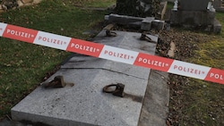 Bei diesem Grab attackierte die 14-Jährige ihr Opfer – und tötete es mit 82 (!) Messerstichen.