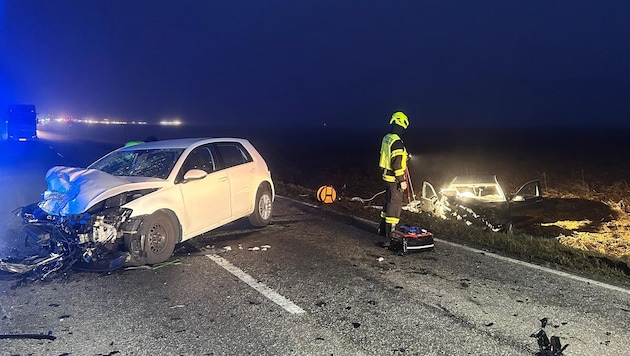 Eine Person musste von der Feuerwehr Landshaag mittels schonender Menschenrettung aus dem ...