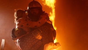 Bei schweren Brandverletzungen können Bakterien über die zerstörte Haut in den Blutkreislauf ...