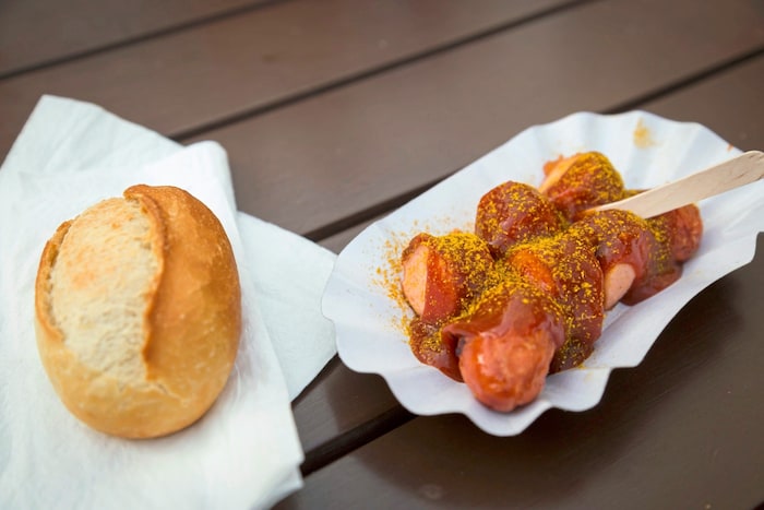 Ein Muss beim Berlin-Besuch: Currywurst