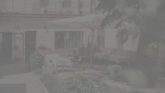 Der Gastgarten des Boutiquehotels Zum Goldenen Hirschen