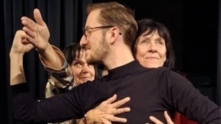 Das Theater # Hashtag bringt das Schauspiel „Top Dogs“ auf die Bühne des Kellertheaters im Stift ...