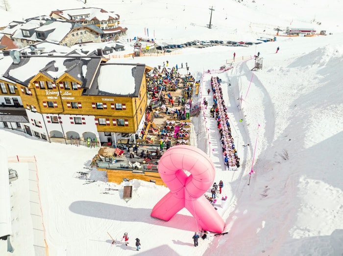 Damenskitag in Obertauern: Spaß haben und die Pink Ribbon Aktion der österreichischen Krebshilfe ...
