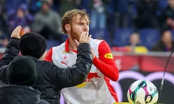 Yorbe Vertessen könnte bald wieder mit den Fans des FC Red Bull Salzburg abklatschen. 