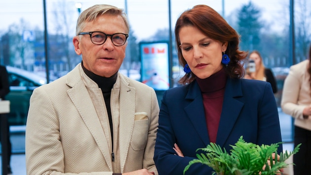 Dicke Luft zwischen Wirtschaftsbund-Chef Peter Buchmüller und Landeshauptfrau Karoline ...