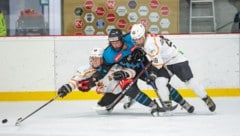 Die Graz Huskies (weiß) prallen auf die Lakers Kärnten. 